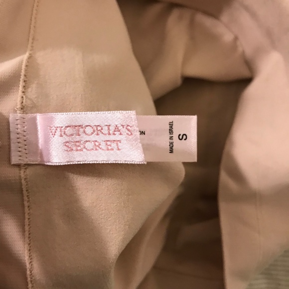 VS Slip - Picture 4 of 4